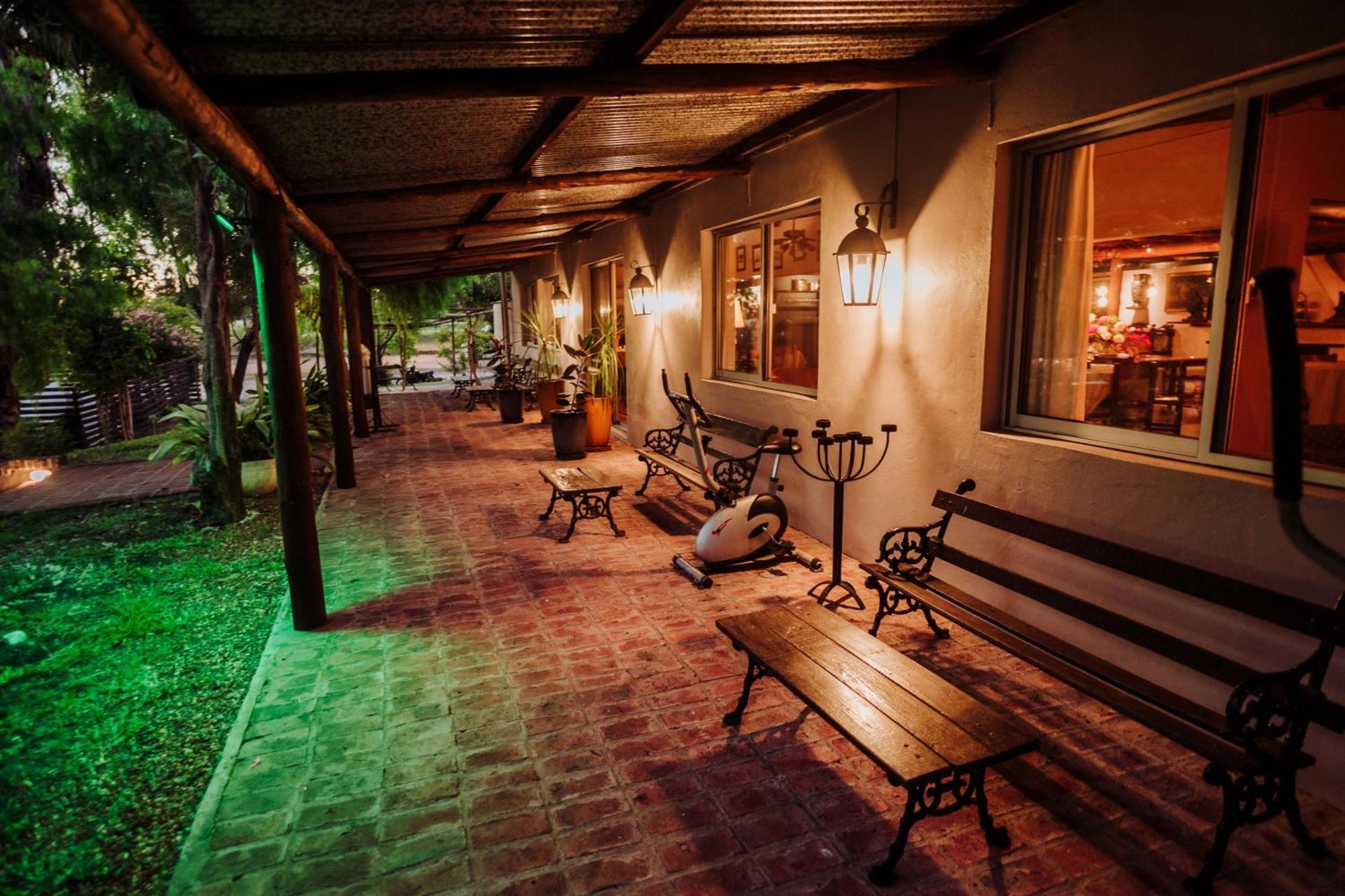 Hotel La Castellana Paysandú Extérieur photo