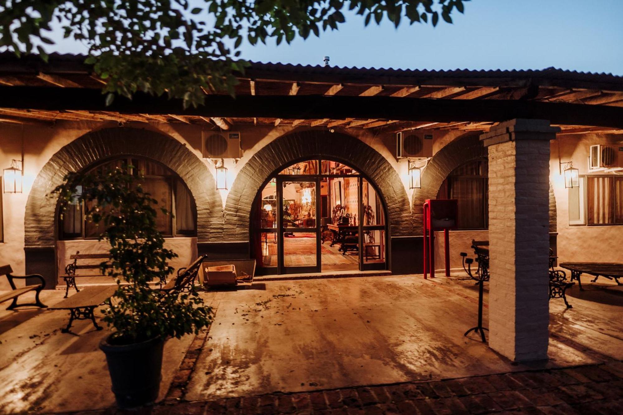 Hotel La Castellana Paysandú Extérieur photo